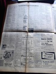 Hürriyet Gazetesi - Turkish Newspaper - 2 Haziran 1965 - CHP ve Adalet Partisi mebus maaşları için aynı anda müracaat edecek - anayasa mahkemesinden zammın iptalini istediler - hava kuvvetlerinin kuruluş yıldönümü törenlerle kutlandı - Mao kayıp - Moskova'da yaz modası Fotoğrafı - Kapalıçarşı'da turistleri dolandıran komisyoncular türedi - Neşe Can Paşmak artist Fikret Hakan kızımın babasıdır dedi Fotoğraf - CMKP petroller için Genel görüşme istiyor - Suat Hayri Ürgüplü Afyon'da müdürleri terletti - İstanbul'da bugün bu gece sinema tiyatro programı - dünya serbest güreş şampiyonası dün başladı - şampiyonada ilk gün 10 galibiyet aldık - İlk galibiyeti dünya şampiyonlarımızdan Hüseyin Akbaş kazandırdı fotoğraf - Hakkı Gürüz Muvahhit Afir ve Semih Zoroğlu hakemliğe veda ettiler fotoğraf - Beykoz'a karşı İzmir'de müşterek cephe kuruldu - Galatasaray ve Beykoz Yarın İzmir'e gidiyor - Zafer kılıcındır filmi Saray sinemasında - Rusya'da batıya ayak uydurdu Moskova'da moda fotoğraflar