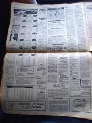 İstanbul Bayram Gazetesi - Turkish Newspaper - 9 Eylül 1984 - ilk basın müzesi inşaatı çemberlitaş'ta hızlandı fotoğraf - Turgut Özal itibarımızın arttığını gördüm - kaçırılan İran uçağında çatışma - teröristleri besleyen Ermeniler belli oldu - 1985 yaz modası şimdiden belli oldu bikini ve tanga gözden düşüyor fotoğraf - Batı Trakya Türkleri Papandreu'ya muhtıra verdi - Ermeni patriği Kalutsyan doğrultumuz devletimizin doğrultusudur dedi - Kıbrıs için Cumhuriyet pazarlığı - Rauf Denktaş ve Kipriyanu ABD'ye gitti - karacaahmet'te bayram ziyafeti fotoğraf - kelle hesabı yazan Tarık Buğra - Türk zaferinin İzmir'de noktalandığı gün 9 Eylül - ulaşım kartı İstanbul'da her araçta geçecek - Yapı Kredi bankası 40. Yılını doldurdu - Söğütlüçeşme tren istasyonu 16 Eylül'de hizmete giriyor - İstanbul'da Dünya Ticaret merkezi kurulacak - Bedrettin Dalan Cidde'den döndü - İbrahim Tatlıses ile Hülya Avşar'ın Ayşem adlı filmi fotoğraf - Fenerbahçe'yi uyuttular - Fenerbahçe antrenörü Veselinoviç