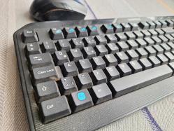 Everest Kablosuz Klavye VE Mause - Usb Alıcısı Yok - Yedek Parça Niyetine