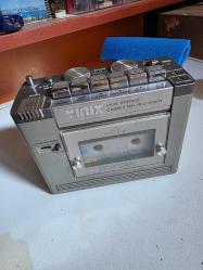 VINIX MİNİ RADYO KASETÇALAR JAPON MALI ÇALIŞIR DURUMDA AÇIKLAMAYI OKUYUN