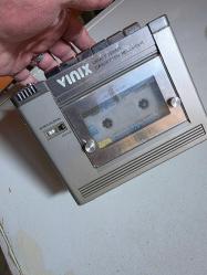 VINIX MİNİ RADYO KASETÇALAR JAPON MALI ÇALIŞIR DURUMDA AÇIKLAMAYI OKUYUN