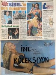 HAFTA SONU GAZETESİ - DOĞUM GÜNÜ HEDİYESİ (TURKİSH - NEWSPAPER) - TAM TAKIM 20 SAYFADIR - 2 AĞUSTOS 2000 - Sayı: 31 -Müslüm Gürses-Muhterem Nur-Faruk Turgut-Demet Şener-Müjde Ar-Ayhan Akman-Ozan Doğulu-Sertab Erener-Özlem Yıldız-Ajda Pekkan-Erol Özbaş-Adriana Karembeu-Laeticia Casta-Muazzez Ersoy-Mikelam-Levent Yüksel-Asena-İbrahim Tatlıses-Arto-Hande Yener-Sinem Öztufan-Cenk Torun-Bahar Öztan-Aysu Baçeoğlu-Uğur Güneri-Sibel Can-Ünal Atılgan-Enis Moralıoğlu-Miami Can-Engin Can-Pınar Altuğ-Mehmet Çiftkurt-Mehtap Saraç-Hilal Özgüler-Sezen Cumhur Önal-Haluk Levent-Bora Gencer-Perran Kutman-Kenan Baloğlu-Arsın Tuncel-Suat Suna-Ferdan Anıl-Leyla Aladı-Rober Hatemo-Mehmet Ali Alabora-Doğa Rutkay-Betül Arım-Onur-Adnan Şenses-Altay-Mustafa Sandal-Helin Avşar-Arto-Ece Erken-Natali Cole-Roberta-Sezen Aksu-Muazzez Ersoy-Yıldızay-Tanyeli-Kanat Kıran-Aslan Teoman-Talat Bulut-Türkan Şoray-Hazal-Barış Kocaoğlu-Salih Keçeci-Suat Ekiz-Demirhan Hararlı-Dilek Ayaz