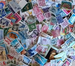 LOT.11 » 380 adet bol çeşitli damgalı Dünya pulları Lotu