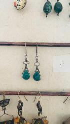 El İşçiliği Gümüş Malakit Taşlı Tel  Küpe