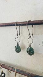 El İşçiliği Gümüş Afgan Taşlı Tel  Küpe