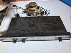 ESKİ MUTFAK ASPİRATÖRÜNDEN ÇIKMA ARFEN MARKA KISA,ORTA VE UZUN DALGA RADYO DENENMEDİ FM YOKTUR