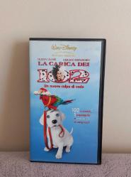 102 DALMAÇYALI VHS KASET FİLM İTALYA BASKI.  DİL İTALYANCA.2 KÜÇÜK DİSNEY BROŞÜRÜ MEVCUT KONDİSYON YÜKSEK KOLEKSİYONLUK NADİR