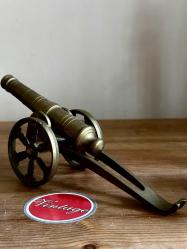 70'ler Alman El İşçiliği Bronz Top Figürü,518gr. NADİR!!!