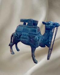 70'ler Vintage Bronz Deve Figürlü Masaüstü Benzinli Çakmak, KOLEKSİYONLUK