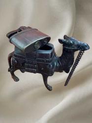 70'ler Vintage Bronz Deve Figürlü Masaüstü Benzinli Çakmak, KOLEKSİYONLUK