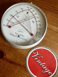 ULTRA NADİR...,1950'ler Termometre ve nem ölçer Aynı Tek  Ekranda.KOLEKSİYONLUK