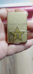 Orijinal Zippo Çakmak (2001 A01 – Made in U.S.A, Pirinç Gövde, Yıldız Amblemli)