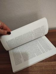 TEACHER DEVELOPMENT MAKING THE RIGHT MOVES - SELECTED ARTICLES FROM THE ENGLISH TEACHING FORUM 1989 - 1993