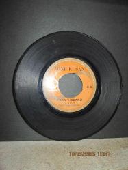 MİNE KOŞAN KARA VİCDANLI / HATIRALAR İZ BIRAKIR 45 DEVİR PLAK