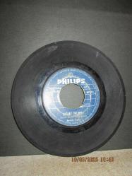 SEVİM TUNA DÜŞENİN DOSTU OLMAZ / BAĞDAT YOLUNDA 45 DEVİR PLAK