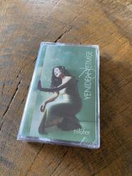 NİLÜFER - YENİDEN YETMİŞE - KASET (JELATİNİNDE)