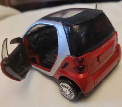 BÜYÜK EBAT MODEL ARABA. NADİR. BU FİYATLARA HİÇ BİR YERDE YOK.