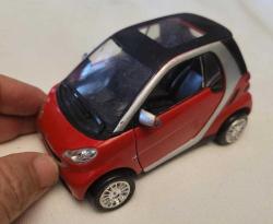 BÜYÜK EBAT MODEL ARABA. NADİR. BU FİYATLARA HİÇ BİR YERDE YOK.