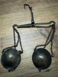 ANTİKA OSMANLI SON DÖNEMİ PİRİNÇ EL YAPIMI MUHTEŞEM 2 KEFELİ KUYUMCU TERAZİSİ