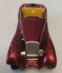 KLASİK MODEL ARABA. NADİR. KOLEKSİYONDAN ÇIKMA.