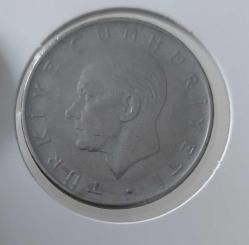 1967 ERÖR 8 GRAM 1 LİRA MADENİ PARA ORİJİNAL R1R1A1A1 PEK ÇIKMAZ