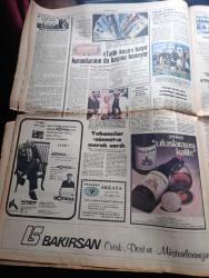 İstanbul Bayram Gazetesi - Turkish Newspaper - 20 Eylül 1983 - serbest bölge kurulacak yerler bayramdan sonra belirlenecek - güzelim Haliç yazan Tekin Erer - Kurban Bayramı tebrik mesajları - işte Ortadoğu için hazırlanan 5 ana Barış planı ve farkları - Sakız halkı Türkleri bütün yabancıların daha fazla seviyoruz - dış ülkelere 255 milyon liralık meşrubat sattık - Marmaris'te bayramda turizm patlaması gerçekleşti fotoğraf - yabancılar sünnete merak sardı - Tekel şarabı fotoğraf - İzmir fuarı Bu yıl olaysız kapandı - İzmir fuarı sahnelerinde en çok Sezer Güvenirgil ve Güngör Bayrak'ın ismi geçti Fotoğrafı - Ajda Pekkan dinlenecek fotoğraf - Müzeyyen Senar Bayram Özel eğlence programına katılıyor fotoğraf - Hülya Koçyiğit müzikal yıldızı oluyor fotoğraf - Hülya Sözer Neco Mine Soley Caddebostan Maksimde - Fenerbahçe'de stankovic bayıltıcı idmanları başlatıyor - Beşiktaş antrenörü Miliç Trabzon  şokunu atlatmadan bir kere daha yıkıldık dedi - Galatasaray teknik direktörü İviç