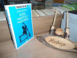 KÜRK MANTOLU MADONNA