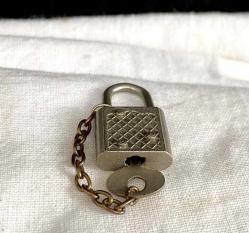 Vintage Anahtarlı Küçük Çelik Asma Kilit