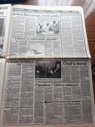Milliyet Gazetesi - Turkish Newspaper - 22 Ocak 1991 - esas usul ve üslup yazan Altan Öymen Başmakale - muhtemel bir Irak saldırısına karşı doğu ve Güneydoğu'da askeri harekat yoğunlaştı - ABD'nin hesapları tutmadı Cheney yerde savaş aylar sürebilir dedi fotoğraf - Kara savaşı korkusu - özel trenlerle Erzurum'dan yola çıkarılan tank ve zırhlı araçlar Batman'a vardı fotoğraf - Magic Box'a dava kuyruğu - Turgut Özal intihara kalkışıyor - Sovyet uçağı kaçırıldı - ABD'nin federe Irak planı - kimyasal silah kullanılmasından korkan Süryaniler İstanbul'a göçtü - Tel Aviv'e saldırı ispanyolları korkuttu - Turgut Özal'ın önerisi kabul edilirse İstanbul 3 parça olacak - televizyonda bugün - Kara bereliler dehşeti - Barış davası 10 yıl sonra yeniden - Kenan Evren inisiyatif Saddamda - SHP ve HEP'ten Savaş heyeti - Süleyman Demirel Saddam Hüseyin Frankenstein dedi - Saddam Mezopotamya Arap Devleti başkanı olmak istiyordu - maslak'taki NATO binasında patlama - Marlboro - Kosecki'ye göre sistem