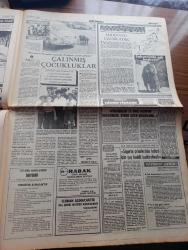 Milliyet Gazetesi - Turkish Newspaper - 27 Mart 1983 - Hoş Sadâ yazan Mehmet Barlas Başmakale - taksisini satan 3 yıl taksi alamayacak - koalisyonsuz bir iktidar - Türk temsilcilikleri Ermeni terörüne karşı uyarıldı - bir Fransız firması ülkemizi Eurovision'da temsil edecek opera adlı eseri plak yapmak istiyor - Kara paralar bir günde aklanacak - Ajda Pekkan folklorcularla saz çaldı fotoğraf - bugün 27 Mart Dünya tiyatro günü yazan Haldun Taner - sınav yazan Altan Öymen - Cumhurbaşkanı Kenan Evren ağaç dikerek topraklarımıza sahip çıkalım dedi - İsmail dümbüllü ödülü Altan Erbulak'a verilecek - Dallas dizisi - Abdülcanbaz çizen Turhan Selçuk - sarışın bomba Jane Mansfield'in kızı Mariska annesinin izinde fotoğraf - Ferhan Şensoy aşkın gözüne gözlük - haftanın sanat olayları - İzmir at yarışları programı - Ne Fenerbahçe yandı ne Beşiktaş 1 1 - Stattaki İstanbul TV'deki İstanbul yazan İslam Çupi - korkak Beşiktaş güçsüz Fenerbahçe yazan Can Bartu -  Galatasaray Bolu'da kükredi
