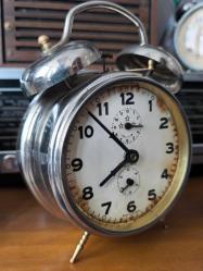 LOT.2 » Efsane Peter Masa Saati Alman Kurmalı