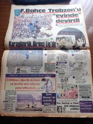 Milliyet Gazetesi - Turkish Newspaper - 8 Mayıs 1983 - yarı şaka yazan Mehmet Barlas Başmakale - Kenan Evren uyardı herkes hizaya gelmeye mecbur - Laleli'deki Washington Otel'de çıkan yangında 36 kişi öldü fotoğraf - Mayısın ilk haftası yazan Altan Öymen - devekuşuna mektuplar yazan Haldun Taner - Bugün anneler günü - Nejat Uygur Maradona Kadıköy sinemasında 6 Mayıs'ta - seçime doğru - Abdülcanbaz çizen Turhan Selçuk - at yarışları - Fenerbahçe Trabzon'u evinde devirdi 4 2 - Karagümrük Birinci Lig'de - Fenerbahçe savunmasının içindeki Trabzon yazan İslam Çupi - Bursaspor Beşiktaş maçı - Beşiktaş kulübü Başkanı Mehmet Üstünkaya taraftar arzu ediyorsa yarın istifa ederiz - kanadalılar Playboy televizyonunu sıkıcı buldu fotoğraf - Galatasaray Ankaragücü maçı - Veli efendi'den haberler - üniversite giriş 1. basamak sınavında ilk sırayı alan Alex Ohannes anne babası ile fotoğraf - Yarın gece Miraç kandili - ABD kongresi'nin tutumu üzerine - yeni bir kuyruklu yıldız dünyaya doğru yaklaşıyor