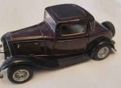 LOT.12 » BÜYÜKÇE EBAT MODEL KLASİK ARABA. ÇOK GÜZEL. KAÇIRMAYIN DERİM.