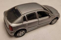 DAĞILAN KOLEKSİYONDAN MODEL ARABA. FIRSAT.