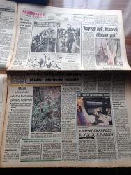 Milliyet Gazetesi - Turkish Newspaper - 3 Nisan 1983 - Bir bildiri üzerine yazan Mehmet Barlas Başmakale - Başbakan Yardımcısı Zeyyat Baykara işçiler endişe etmesin hakları korunacak dedi - milliyet müzik ve halk oyunları yarışmasına ilgi büyük fotoğraf - Sovyetler Birliği Dışişleri Bakanı Gromiko Reagan'ın önerilerini reddetti - 96 et mamülünde sağlığa aykırı maddeler bulundu - Uğur Dündar sağlığa aykırı gıda üreten işletmelerin peşinde fotoğraf - Başbakan Bülent Ulusu görevlileri vatandaşı adil davranması için ikaz ettim - yabancı dil yazan Altan Öymen - hangi yeni hangi eski yazan Haldun Taner - İngiltere ve Almanya füzelere karşı ayağa kalktı - 100. Yılda ilk Paris İstanbul seferi - Kenan Evren ressam Yaşar Çallı'nın resim sergisini gezdi - İngiliz belgelerinde Osmanlı Ermenileri yazan Bilal Şimşir - Ajda Pekkan Şan tiyatrosunda - Dallas dizisi - Kenan Evren Ankaragücü'ne haber gönderdim benim mahçup ederlerse bir şey yapamam - İtalya cumhurbaşkanı Pertini yılın taraftarı seçildi