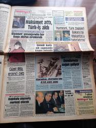 Milliyet Gazetesi - Turkish Newspaper - 13 Ocak 1985 - gülelim mi yazan Mehmet Barlas Başmakale - İsmail Özdağlar'la baş başa 3 saat - UM denizcilik sahibi Uğur Mengenecioğlu ithama devam ediyor parayı arabada verdim - Türk İş Genel Başkanı Şevket Yılmaz yoğun bakımda fotoğraf - ANAP genel başkan yardımcısı Mehmet Keçeciler İsmail Özdağlar'a avukat arıyor - bizim Onassisler yazan Altan Öymen - Aydın Doğan'ın annesi Yaşar Doğan vefat etti - Victor Hugo ve bizimkiler yazan Haldun Taner - Humeyni Türk Dışişleri bakanı'na Makarios'u hatırlatmış - SODEP'li Atilla Sav TRT ölüyü diriltme çabasında - Türkan Şoray kaçırılan kızı için polise yalvardı fotoğraf - Güngör Bayrak Julio Iglesias'ın kongresine katılacak fotoğraf - donanma kupası'nda Fenerbahçe ve Beşiktaş kaldı - Fenerbahçe Eczacıbaşı'nı darmadağın etti 113 94 fotoğraf - kupada erken gelen final Fenerbahçe ile Galatasaray eşleşti - Türk futbolunun ünlü siması Sabri Kiraz'ı kaybettik fotoğraf - ünlü güreşçimiz Salih Bora fotoğraf