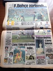 Milliyet Gazetesi - Turkish Newspaper - 14 Ekim 1984 - isveç'in tutumu yazan Mehmet Barlas Başmakale - ASALA Apocu işbirliği açığa çıktı - doğuda da Ermeni parmağı - Ekmekçiyan apocularla işbirliği yaptık dedi fotoğraf - Bülent Ersoy'un bir anneliği eksikti fotoğraf - köylü kadınlar Gökova'da santrali yendi fotoğraf - Dr Nurperi Toker Doğu'ya sağlık götürdü  fotoğraf - milli birlik yazan Altan Öymen - Cihad Baban yazan Haldun Taner - ulaştırma Bakanı Veysel Atasoy MHP'li değilim - İrlandalı şarkıcı Johnny Logan Nilüfer ile şarkı söyledi Fotoğrafı - IRA'nın Thatcher'a bombalı doğum günü hediyesi - ANAP'ın harika çocuğu Adnan Kahveci ile tatil sohbeti  hazırlayan Emin Çölaşan - Başbakan Turgut Özal Ağrı şeker fabrikasına hizmete açtı - Prenses Diana ile Prens Charles'in ikinci oğulları Henry İlk fotoğrafı - basketbol maçlarında Galatasaray Fenerbahçe Galip Eczacıbaşı mağlup - Fenerbahçe Altay karşısında zor kazandı fotoğraf - Selçuk Yula Belgrad ormanlarında form tutmaya çalışıyor foto