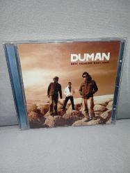 CD Duman seni kendime sakladım albümü. Orijinal 2005 baskı. Dinlemeyi etkilemeyen çizikler var, sorunsuz çalışıyor. kartonet temiz