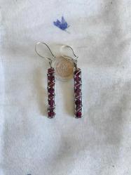 El İşçiliği Gümüş Garnet Taşlı Tel  Küpe