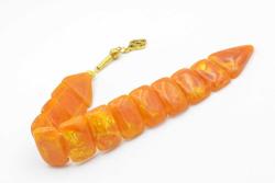 İri Taneli Hareli Turuncu Toz Kehribar Balık Tesbih 002