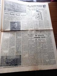 Vatan Gazetesi - Turkish Newspaper - 25 Mart 1951 - asayiş berkemaldir yazan Ahmet Emin Yalman Başmakale - İkinci Cihan harbinden sonra yugoslavya'ya giden ilk Türk gazetecisi arkadaşımız Sinan Korle bildiriyor Yugoslav dışbakanının gazetemize beyanatı - milli talebe federasyonu Zonguldak'ta toplanıyor - aşkımın hikayesi yazan Hıfzı Tevfik Gönensay Yazı Dizisi - 14 ton gramofon plağı geldi - Fethi Çelikbaş bakanlık vazifesini kabul etmedi - Sabahattin Gökçınar Atatürk'ün kırşehir'deki büstünü sarhoşlukla kırmış - Ankara'da Ziya Gökalp anıldı - Osmanlı tarihinden sayfalar yazan Feridun Fazıl Tülbentçi Yazı Dizisi - talebe federasyonu bugün toplanıyor - şehir tiyatrosu nizamnamesi - İstanbul Ankara Radyosu programı - mikrofondan portreler İlham Gençer ve Ayten Alpman fotoğraf - teknik üniversitede veda günü töreni fotoğraf - bugün Galatasaray Fenerbahçe karşılaşıyor - Bugün Galatasaray ile karşılaşacak olan Fenerbahçe onbiri Fotoğrafı - Beşiktaş Kasımpaşa'yı 4-0 yendi - Vefaspor
