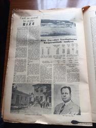 Vatan Rize Özel Gazetesi - Turkish Newspaper - 17 Eylül 1952 - Rize'de çay ekilen arazi genişlemektedir - Rize'deki hızırlarımız kimlerdir - Rize'de mahalli kıyafet ile bir köylü kadın fotoğraf - yeni hidroelektrik santralini kurulacağı taşlıdere mevki fotoğraf - Rize'ye bol elektrik geliyor - Türkiye çay sahası yazan Asım Zihnioğlu - Rize'nin coğrafi durumu - Rize'de meyvacılık - Çayeli Rize'nin şirin bir kazasıdır fotoğraf - Yeşil Rize yurdun en çok yağmur yağan bu şirin köşesi sırf yeşilden örülmüş bir demet gibidir fotoğraf - Rize'nin tarihinde yer almış olan meşhur kıyafet Zıpka fotoğraf - Türkiye'nin çay dünyası yazan Ahmet Emin Yalman - Rize çocuk bakımevinde Ahmet Emin Yalman kimsesiz çocuklarla fotoğraf - Rize Çay fabrikası fotoğraf - Rize'de politika hayatı - Mehmet Mataracı fotoğraf - Rize'de aile bağları kuvvetlidir - Rize cezaevi müdürü Faik Sancaklar - Pazar kaymakamı Hüseyin Köseoğlu - Rize Cumhuriyet savcı yardımcısı Enver Çevik - Rize CHP başkanı M. Ali Kumbasar