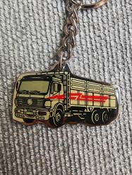 Mercedes Benz Kamyon Anahtarlık