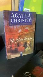 Üç Yanlış Üç Ceset