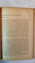 TÜRK DİLİ, AYLIK DİL VE YAZIN DERGİSİ - AĞUSTOS 1970 SAYI: 227 İSMAYIL HAKKI BALTACIOĞLU: DİL NEDİR? - KEVSER ACARLAR: EKİNİN TÜRLÜ KULLANILIŞLARI - FAZIL HÜSNÜ DAĞLARCA: YAŞAMAK - METİN ELOĞLU: ÇİSENTİ - NAHİT ULVİ AKGÜN: EVCİL KUŞ - SELÂHATTİN BATU: BİR SAVAŞ TABLOSU - OĞUZ KÂZIM ATOK: GÜLDÜRÜLER KARŞISINDA - OSMAN TÜRKAY: İSTANBUL ARKEOLOJİ MÜZESİNDEN İZLENİMLER - ABDÜLKADİR BULUT: DÜZLERDE - ERCÜMENT UÇARI: BİR ADAM - ŞAHİNKAYA DİL: UZAY OTU - ERDAL CEYHAN: ANIMSAYIŞ - CENGİZ BEKTAŞ: MİMARLIK KONULARINA GİRMEDEN ÖNCE - ÖZDEMİR NUTKU: TİYATRODA DİL VE TAVIR SORUNU - SEYFETTİN BAŞÇILLAR: SOFTALIKLAR VE ÖTESİ - SIEGFRIED LENZ: BİLİM ÇAĞINDA EDEBİYATIN YERİ - ORHAN ASENA: YURTTAŞ B - TALİP APAYDIN: FAYTON - DEMİR ÖZLÜ: YEREBATAN - EMİN ÖZDEMİR: DİLBİLİM AÇISINDAN - MUSTAFA GÜVELİ: NEDEN AD TAKIMI DEĞİL DE SIFAT TAKIMI - BAHA DURDER: YAYIN DİZİLERİ - SALÂH BİRSEL: BİR POLİTİKACININ PORTRESİ: FOUCHÉ / SOSYALİZMİN BÜYÜK DÖNEMECİ - FERİT DEVELLİOĞLU: TÜRK ANSİKLOPEDİSİ ÜZERİNE  -  60 SAYFA
