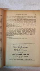 TÜRK DİLİ, AYLIK DİL VE YAZIN DERGİSİ - AĞUSTOS 1970 SAYI: 227 İSMAYIL HAKKI BALTACIOĞLU: DİL NEDİR? - KEVSER ACARLAR: EKİNİN TÜRLÜ KULLANILIŞLARI - FAZIL HÜSNÜ DAĞLARCA: YAŞAMAK - METİN ELOĞLU: ÇİSENTİ - NAHİT ULVİ AKGÜN: EVCİL KUŞ - SELÂHATTİN BATU: BİR SAVAŞ TABLOSU - OĞUZ KÂZIM ATOK: GÜLDÜRÜLER KARŞISINDA - OSMAN TÜRKAY: İSTANBUL ARKEOLOJİ MÜZESİNDEN İZLENİMLER - ABDÜLKADİR BULUT: DÜZLERDE - ERCÜMENT UÇARI: BİR ADAM - ŞAHİNKAYA DİL: UZAY OTU - ERDAL CEYHAN: ANIMSAYIŞ - CENGİZ BEKTAŞ: MİMARLIK KONULARINA GİRMEDEN ÖNCE - ÖZDEMİR NUTKU: TİYATRODA DİL VE TAVIR SORUNU - SEYFETTİN BAŞÇILLAR: SOFTALIKLAR VE ÖTESİ - SIEGFRIED LENZ: BİLİM ÇAĞINDA EDEBİYATIN YERİ - ORHAN ASENA: YURTTAŞ B - TALİP APAYDIN: FAYTON - DEMİR ÖZLÜ: YEREBATAN - EMİN ÖZDEMİR: DİLBİLİM AÇISINDAN - MUSTAFA GÜVELİ: NEDEN AD TAKIMI DEĞİL DE SIFAT TAKIMI - BAHA DURDER: YAYIN DİZİLERİ - SALÂH BİRSEL: BİR POLİTİKACININ PORTRESİ: FOUCHÉ / SOSYALİZMİN BÜYÜK DÖNEMECİ - FERİT DEVELLİOĞLU: TÜRK ANSİKLOPEDİSİ ÜZERİNE  -  60 SAYFA