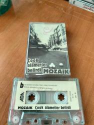 MOZAİK  ÇOOK ALAMETLER BELİRDİ KASET