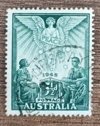 Avustralya 1945 _ damgalı pul