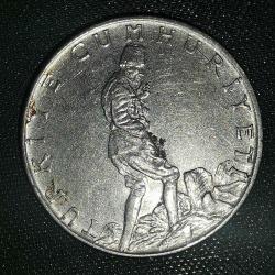 TÜRKİYE  1976     2,5  LİRA