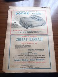Vatan İstanbul 4 Özel Gazetesi - Turkish Newspaper - 18 Haziran 1952 - fakir Üsküdar'ın saltanatı - Üsküdar iskele meydanı'ndan bir fotoğraf - kumkapı'da dertli bir yerdir fotoğraf - beyazıt'ta parkın duvarı üzerinde dinlenenler fotoğraf - Kartal Pendik Maltepe ve Bostancıların istedikleri - İstanbul sokaklarında yere tüküren mendilsiz bir genç fotoğraf - plaj istemeyen bir kaza Silivri - suyu olmayan kaplıca şehri Yalova - Kadıköy iskele meydanı'ndan bir görünüş - Kuruçeşme ihmale uğrayan bir yerdir - yeni yapılan Levent Mahallesi'ndeki köşkler fotoğraf - Sultanhamamı'nda yalnız kumaş satılmaz fotoğraf - İstanbul çeşme ve sebilleri yazan Reşat Beyatlı - Gecekondu davası mühim bir davadır - Mecidiyeköy'de yapılmış olan gecekondular fotoğraf - nüfusu gündüz artan Eminönü - İstiklal caddesi'nden bir görünüş - İstanbul'un derdi bol olan semtleri - Şile turist şehri olmak için çabalıyor - Çatalca'nın iktisadi vaziyeti bozuluyor - kazlıçeşme'deki villaya benzeyen gecekondular fotoğraf